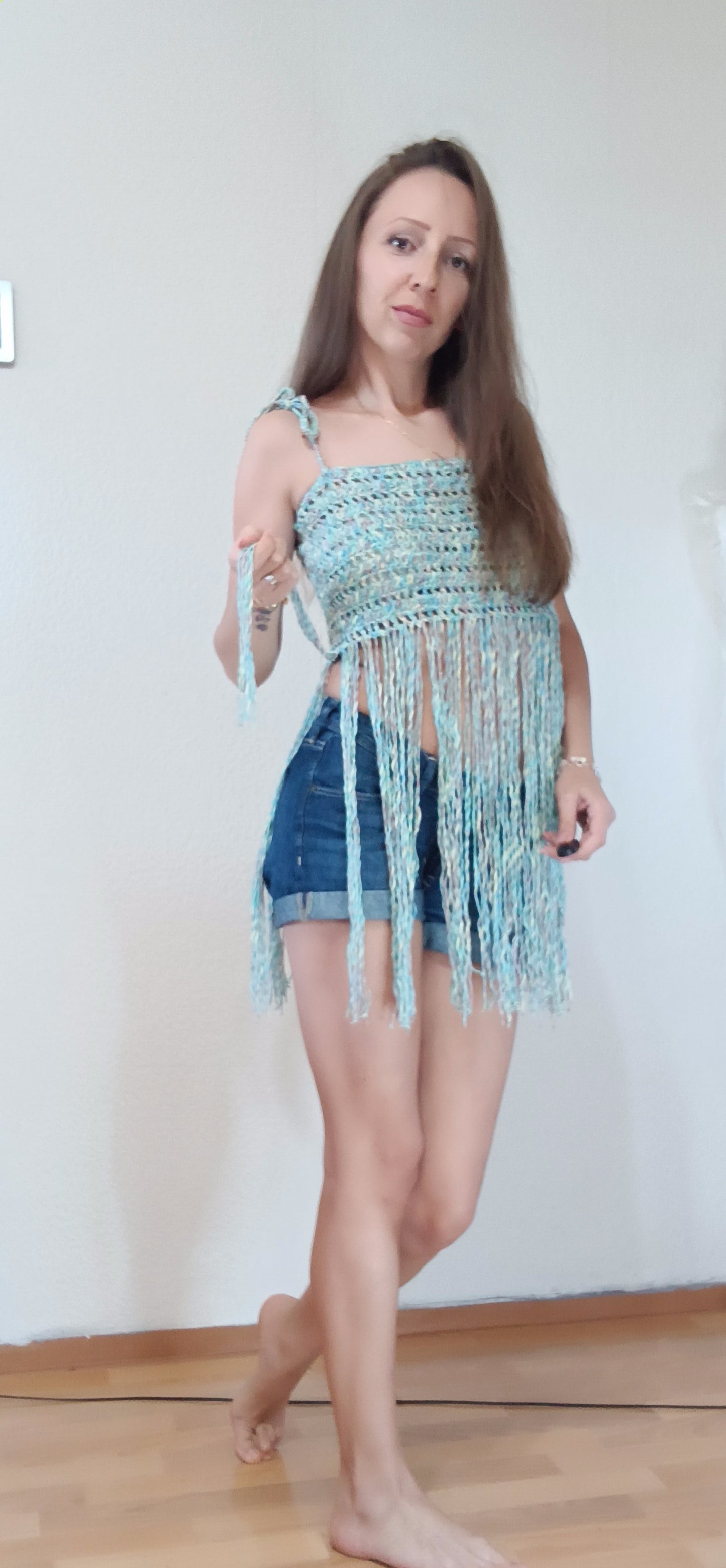 Top cu Franjuri Croșetat Handmade - Haine Artizanale Elly Roose