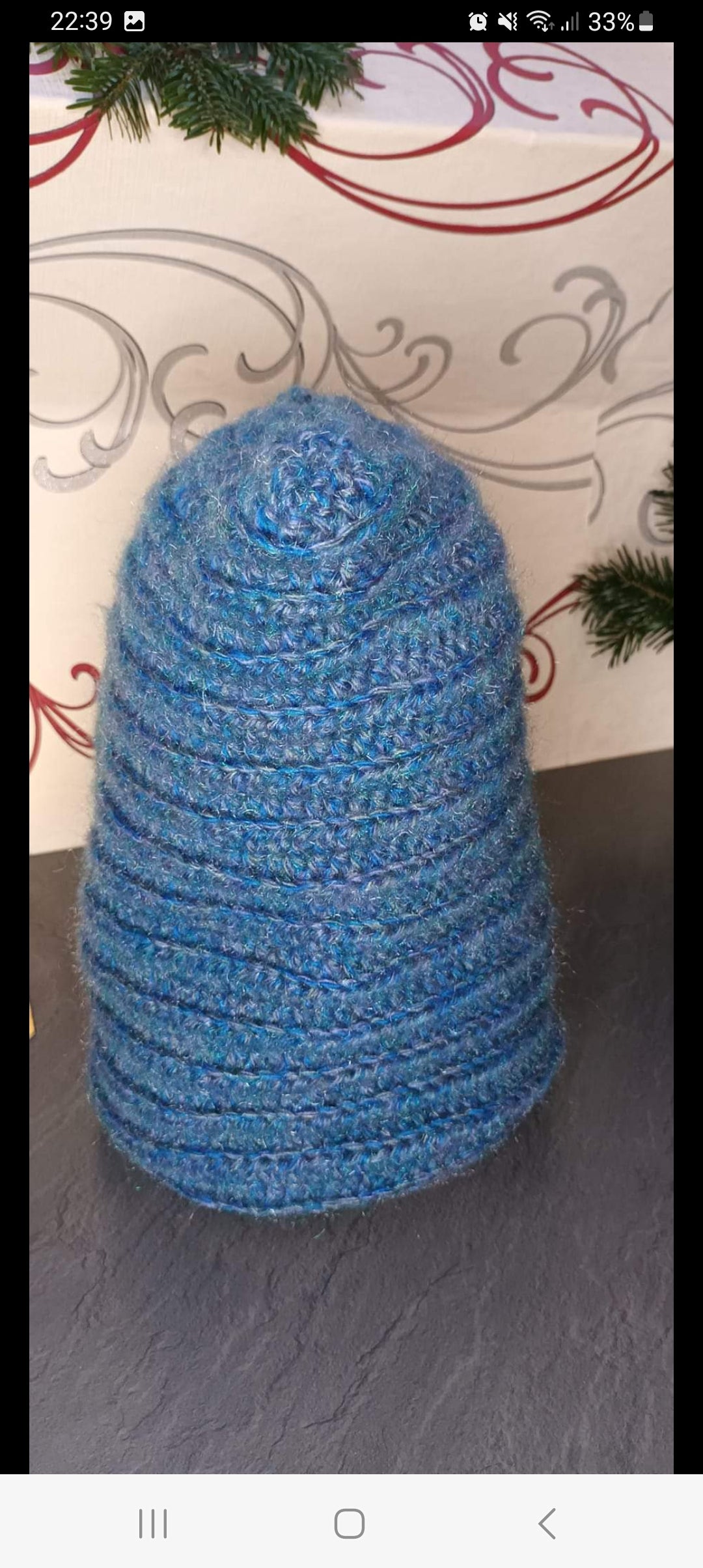 Glugă Croșetată Handmade de Iarnă - Accesorii Artizanale Elly Roose