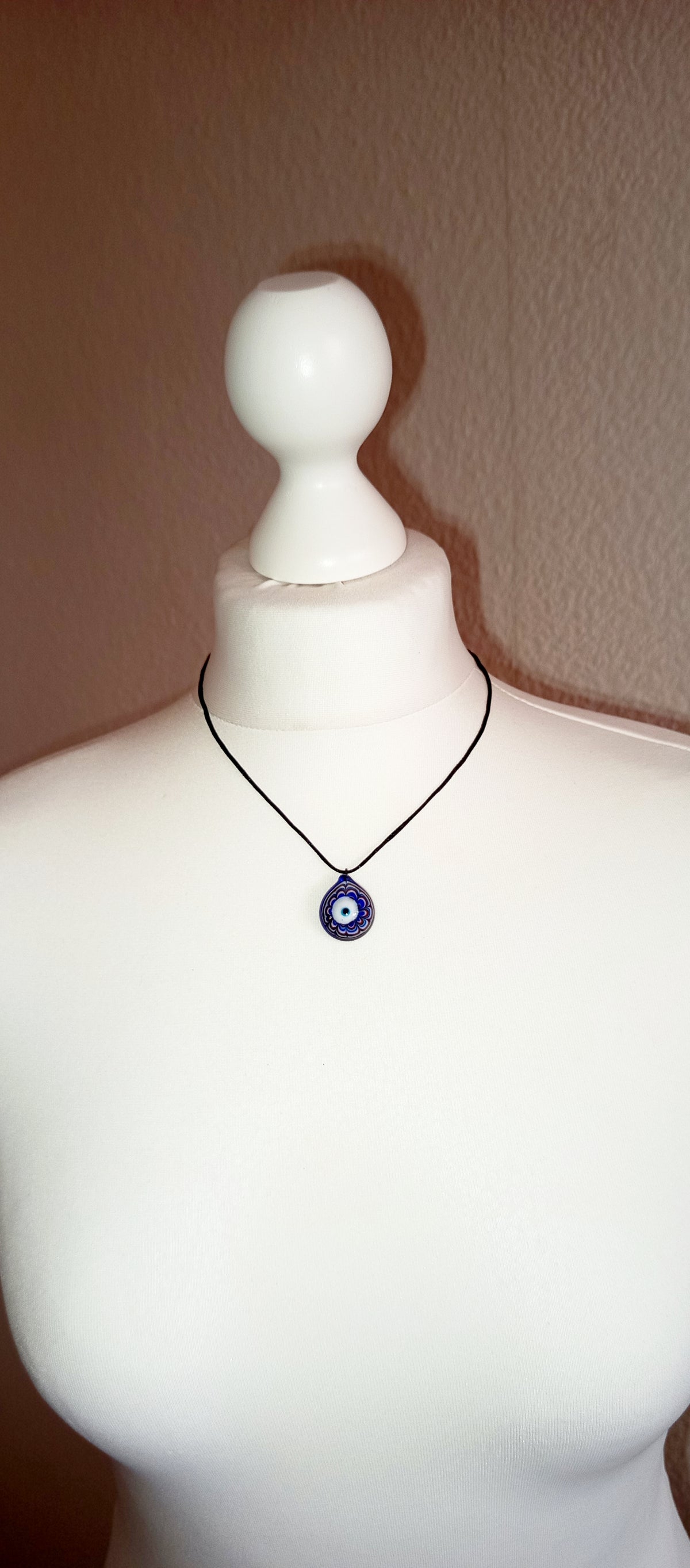 Glass necklace