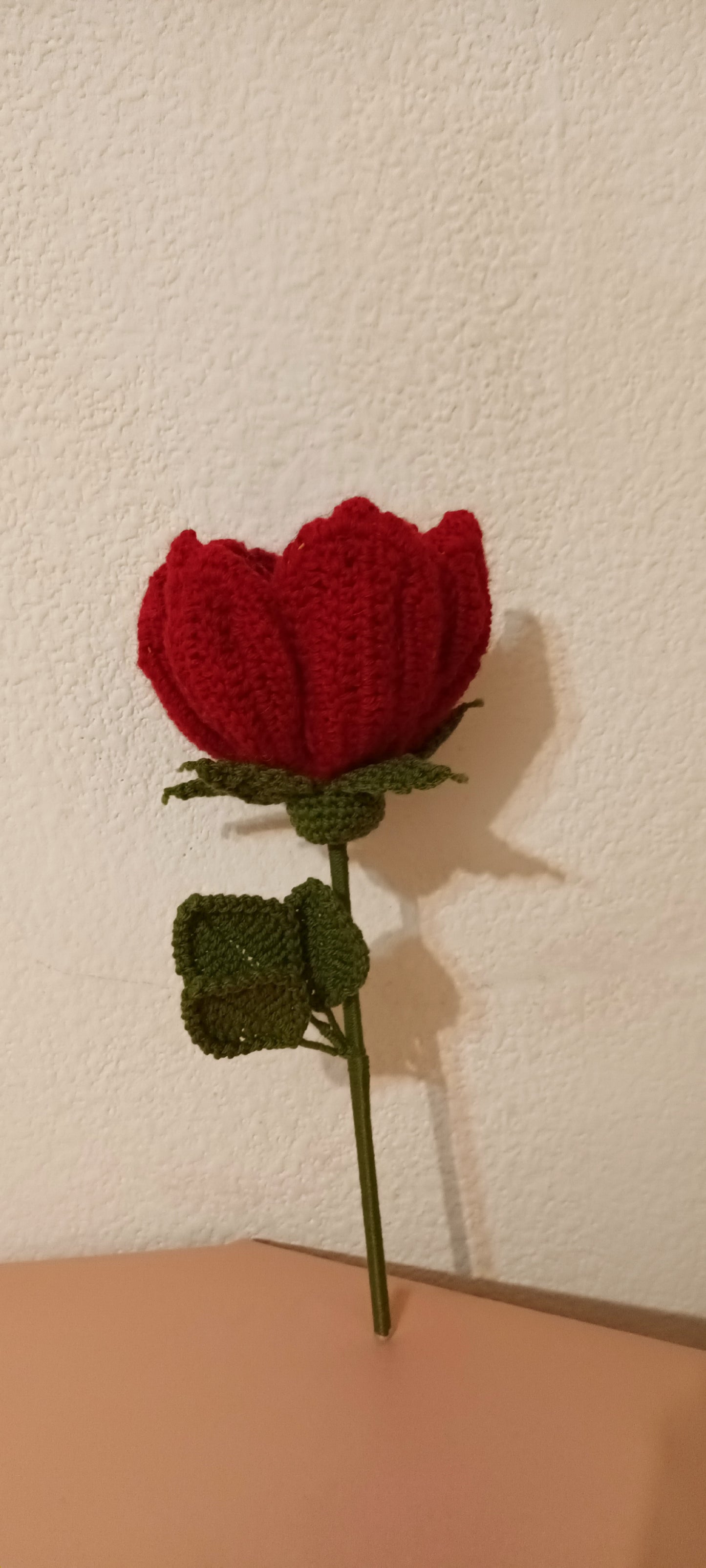 Fetiță cu Flori Croșetată Handmade - Decorațiuni Elly Roose