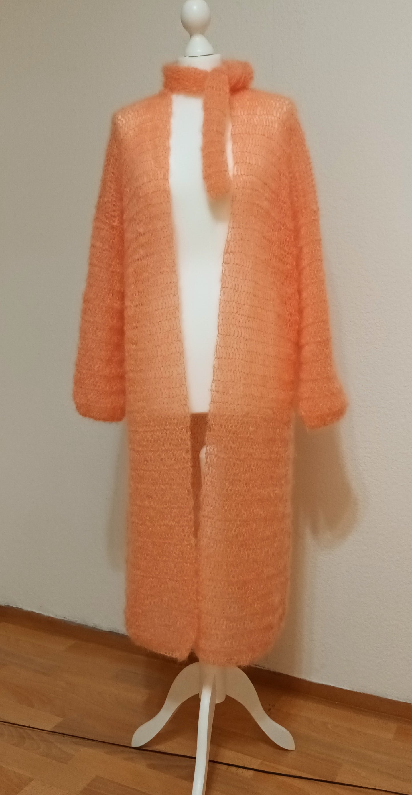 Cardigan Lung Croșetat Handmade S-L - Haine Artizanale Elly Roose