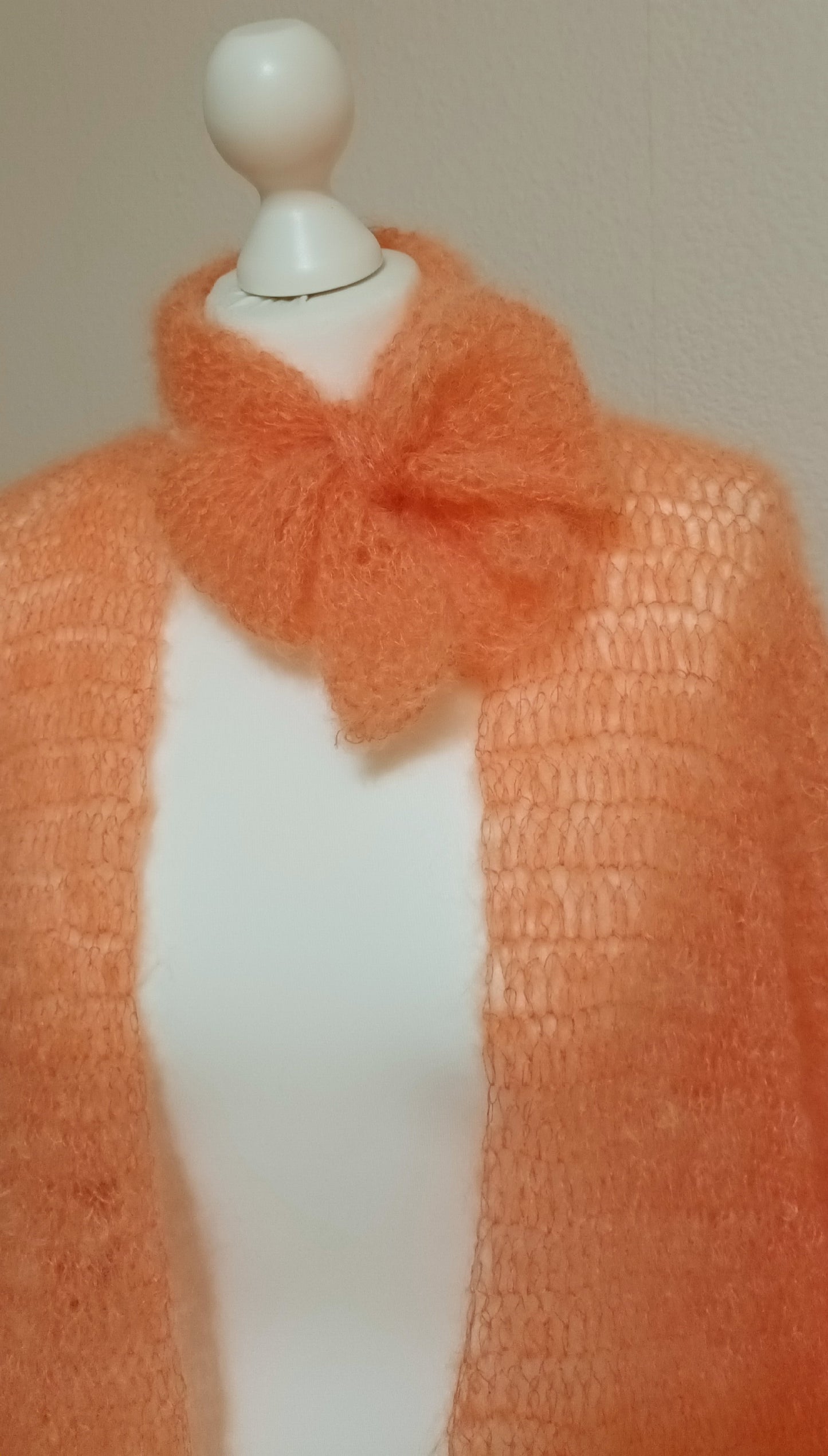 Cardigan Lung Croșetat Handmade S-L - Haine Artizanale Elly Roose