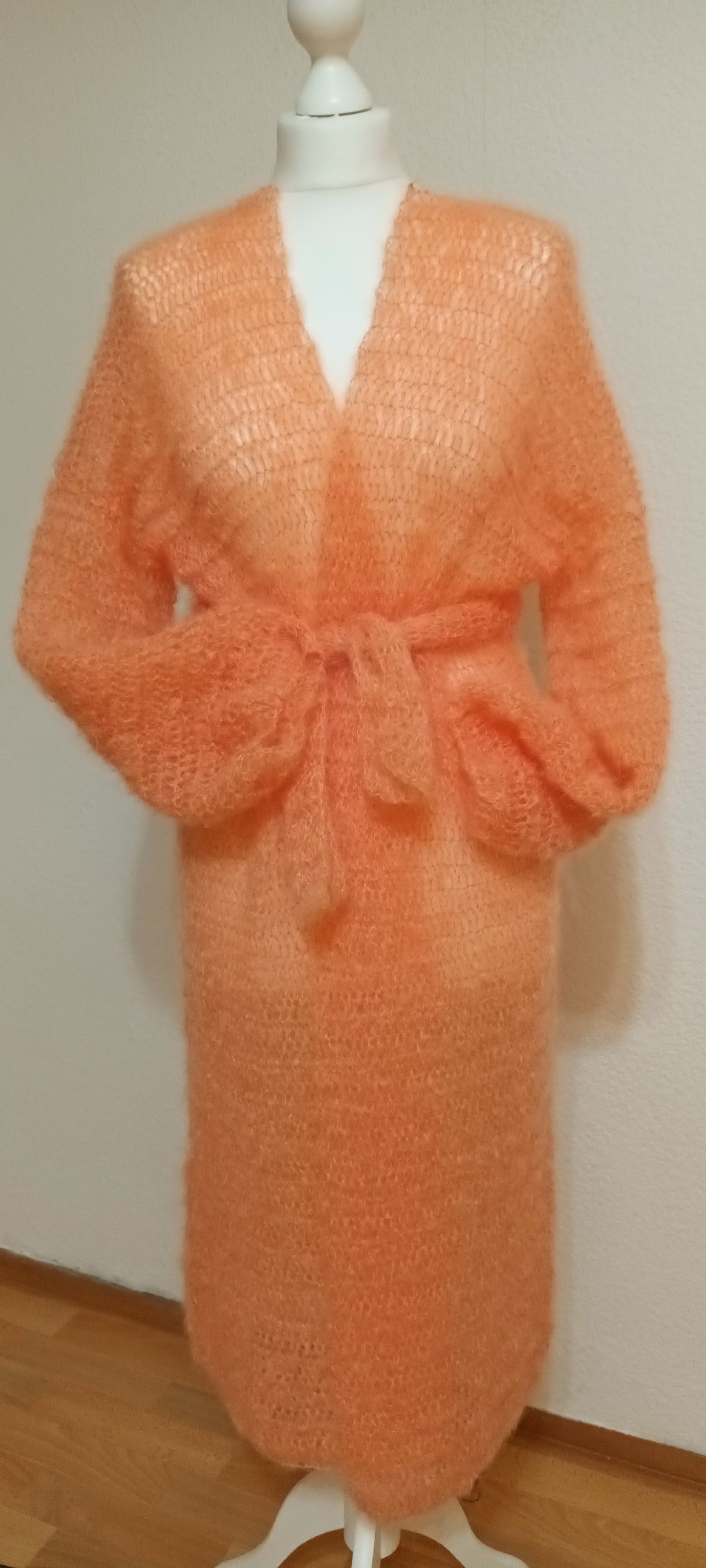 Cardigan Lung Croșetat Handmade S-L - Haine Artizanale Elly Roose