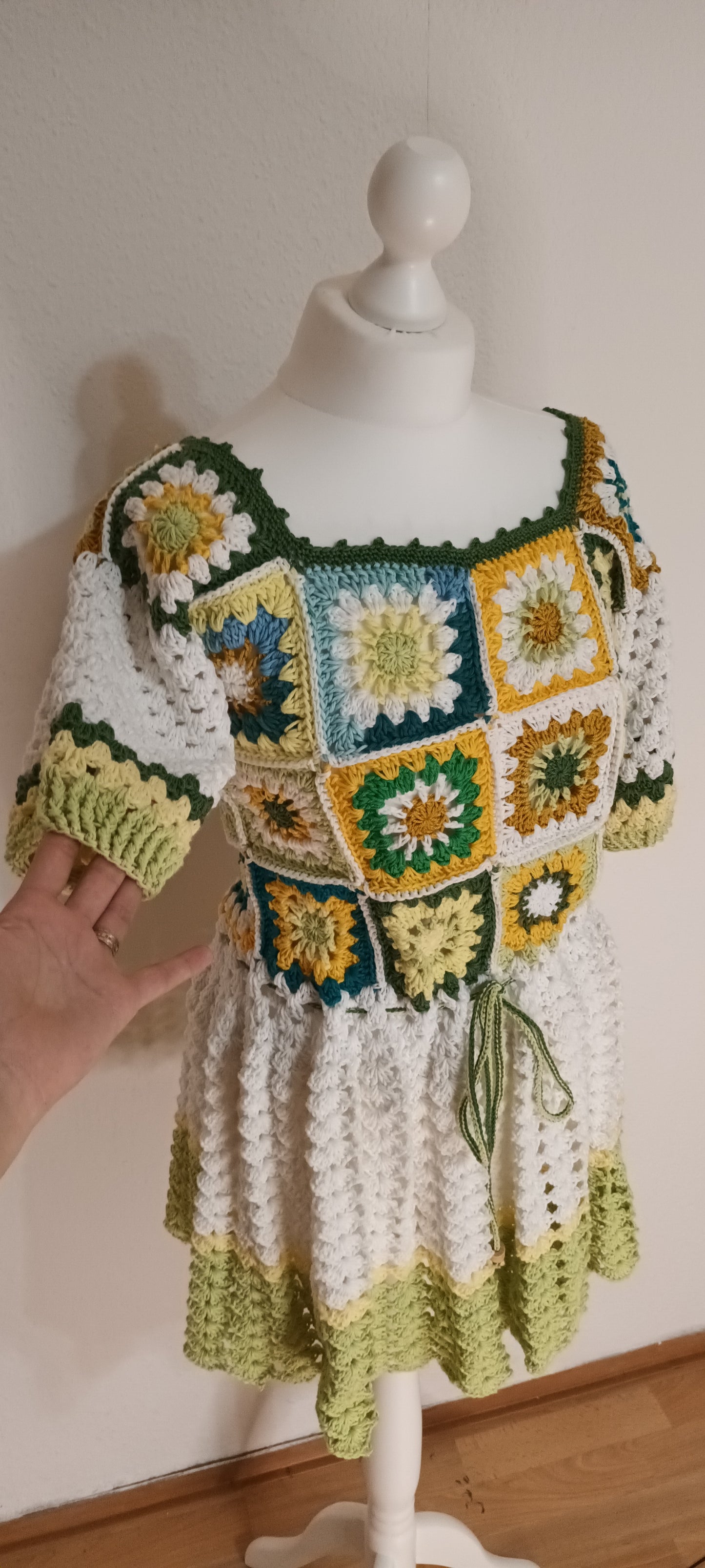 Rochie Croșetată Handmade de Vară - Haine Artizanale Elly Roose