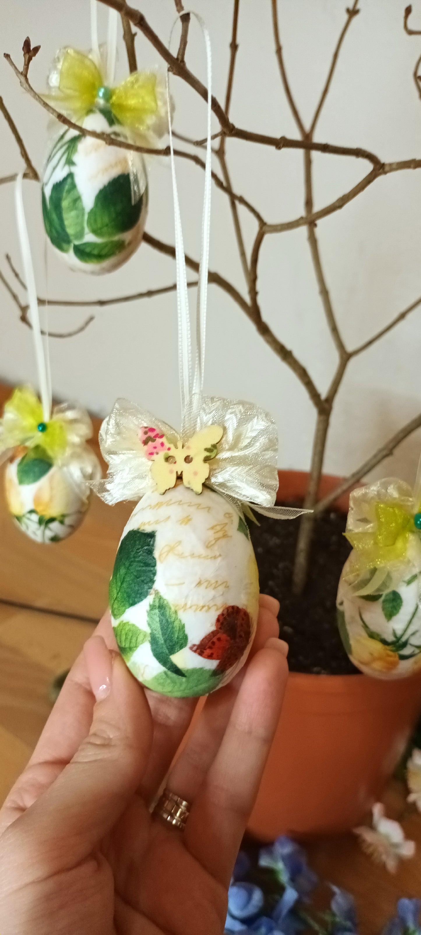 Set 6 Ouă de Paște Handmade - Decorațiuni Tradiționale Elly Roose