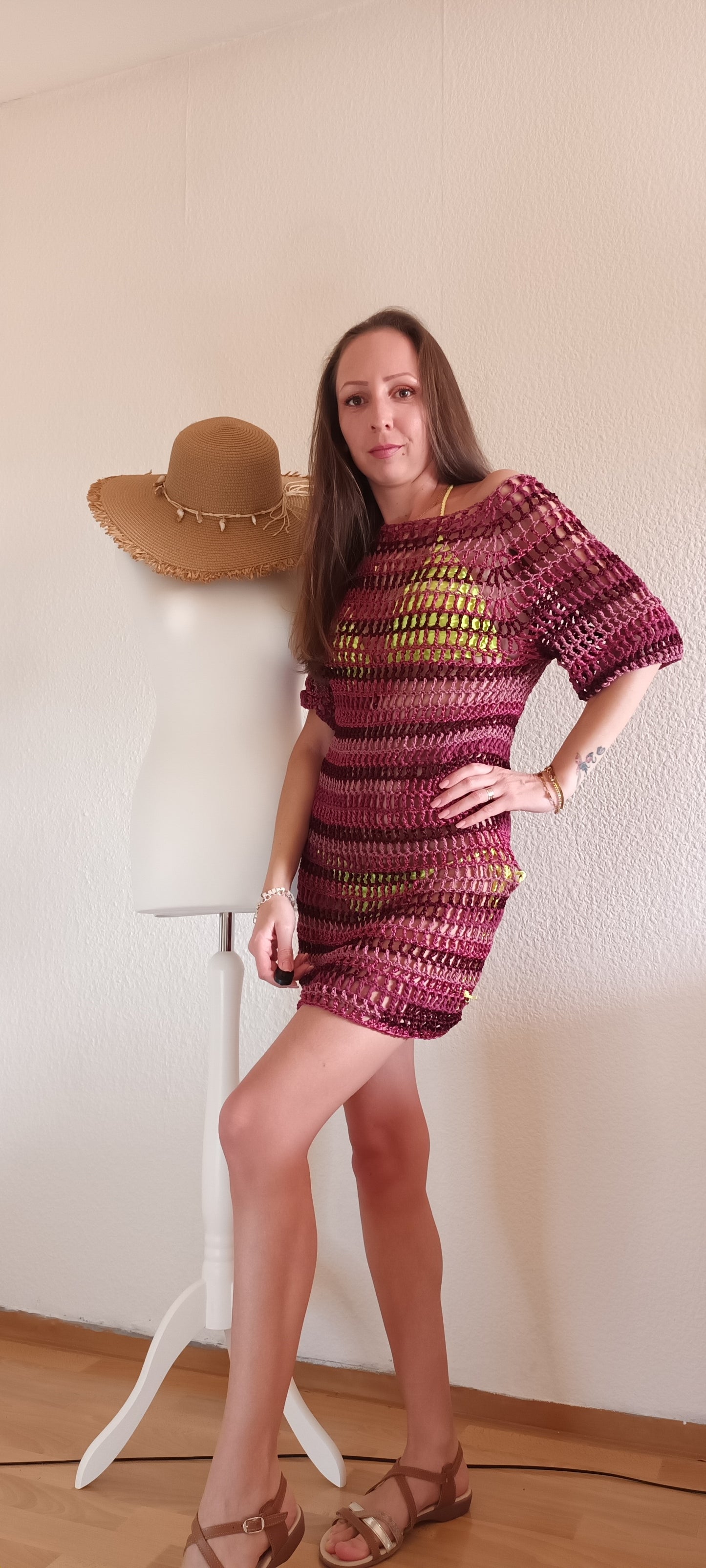 Rochie de Plajă Croșetată Handmade - Haine Artizanale Elly Roose