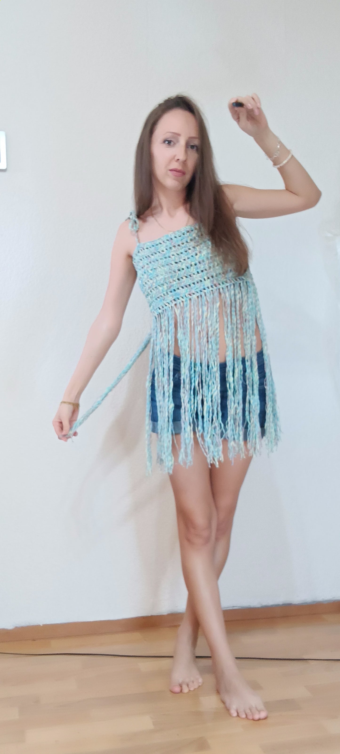 Top cu Franjuri Croșetat Handmade - Haine Artizanale Elly Roose