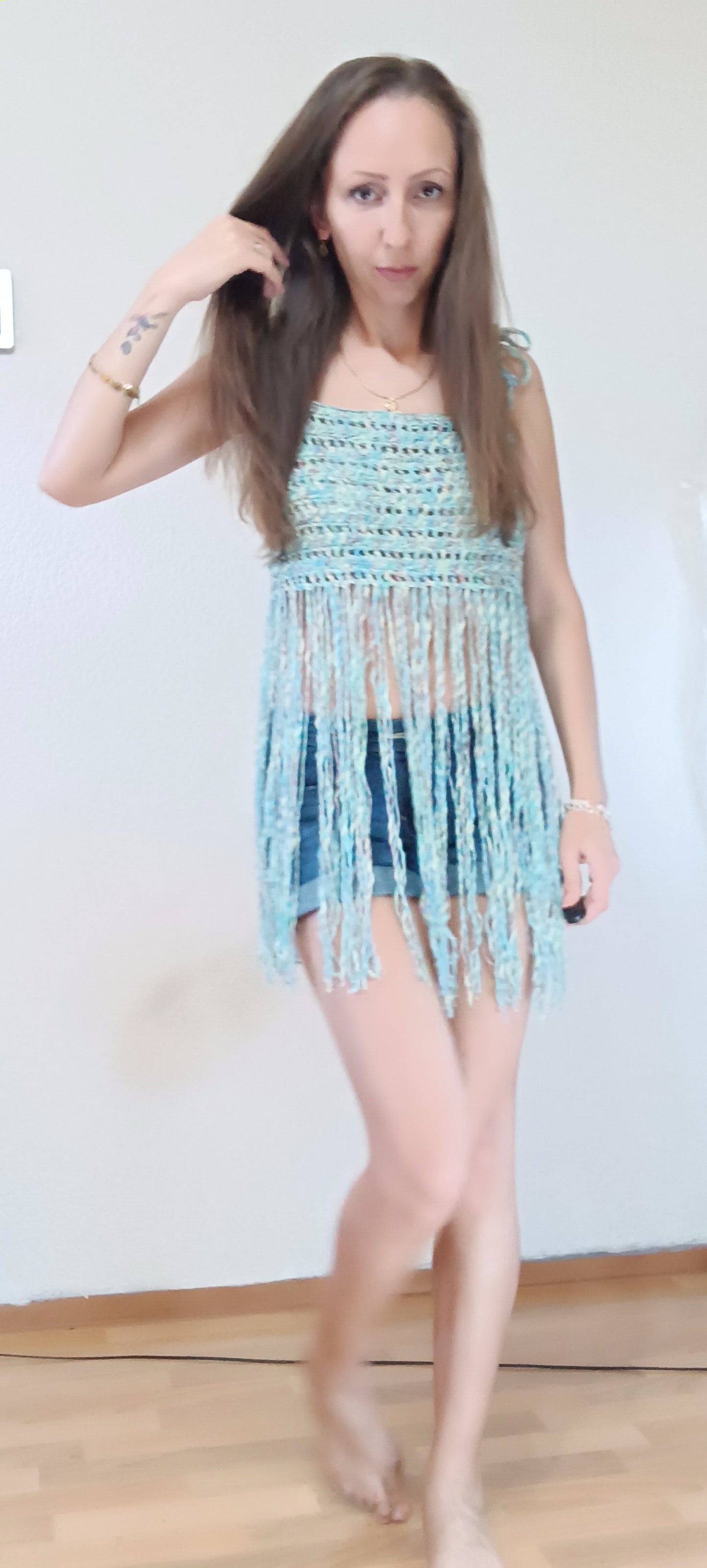 Top cu Franjuri Croșetat Handmade - Haine Artizanale Elly Roose