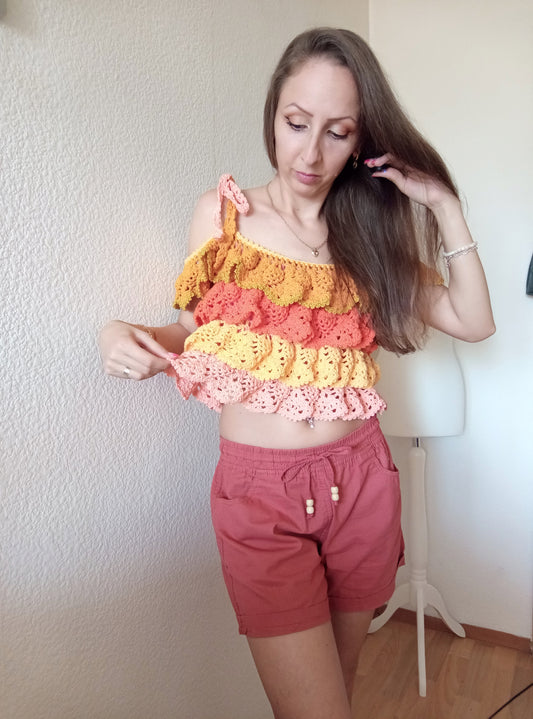 Bluză Croșetată Versatilă Handmade - Haine Artizanale Elly Roose