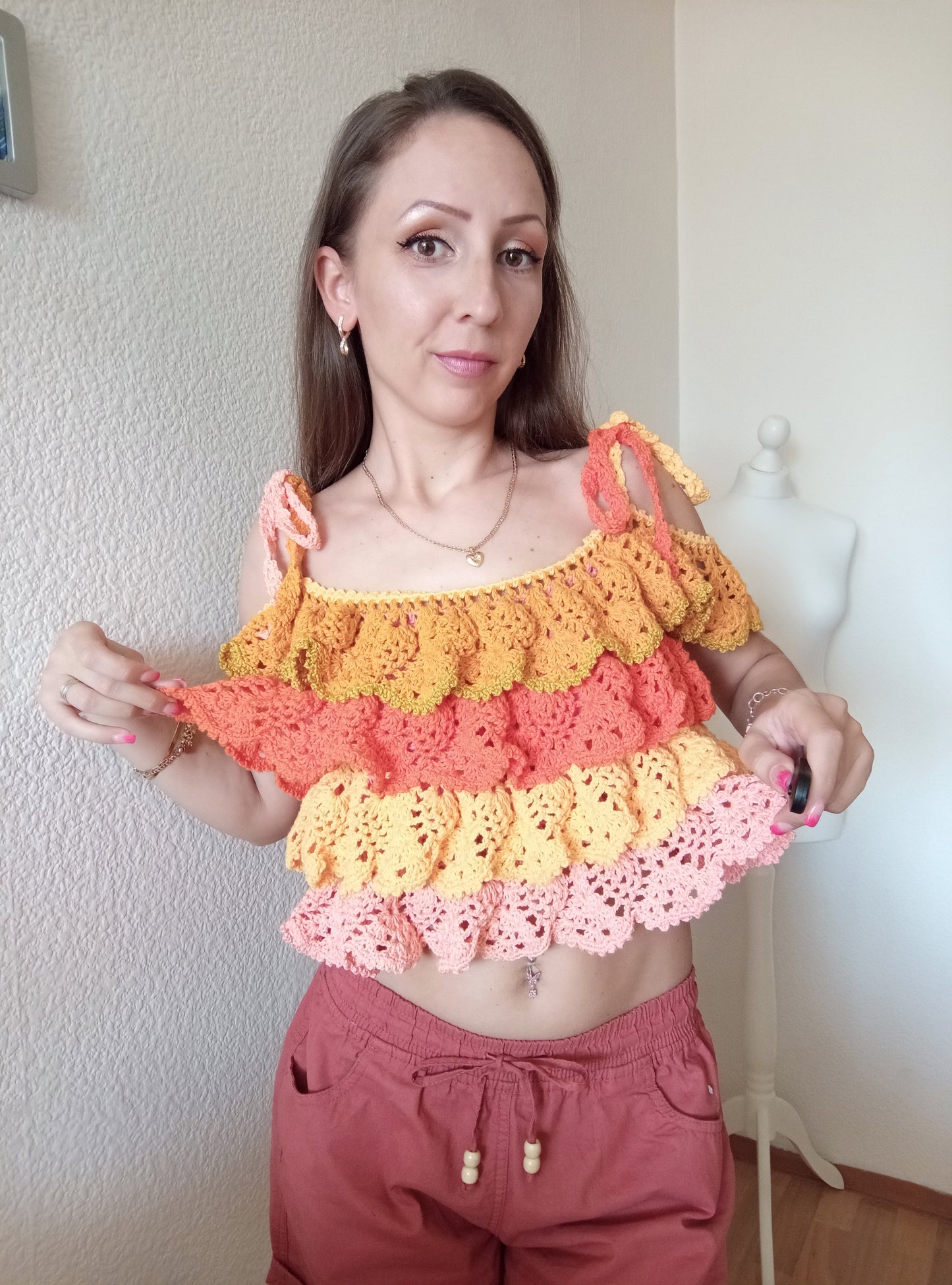 Bluză Croșetată Versatilă Handmade - Haine Artizanale Elly Roose