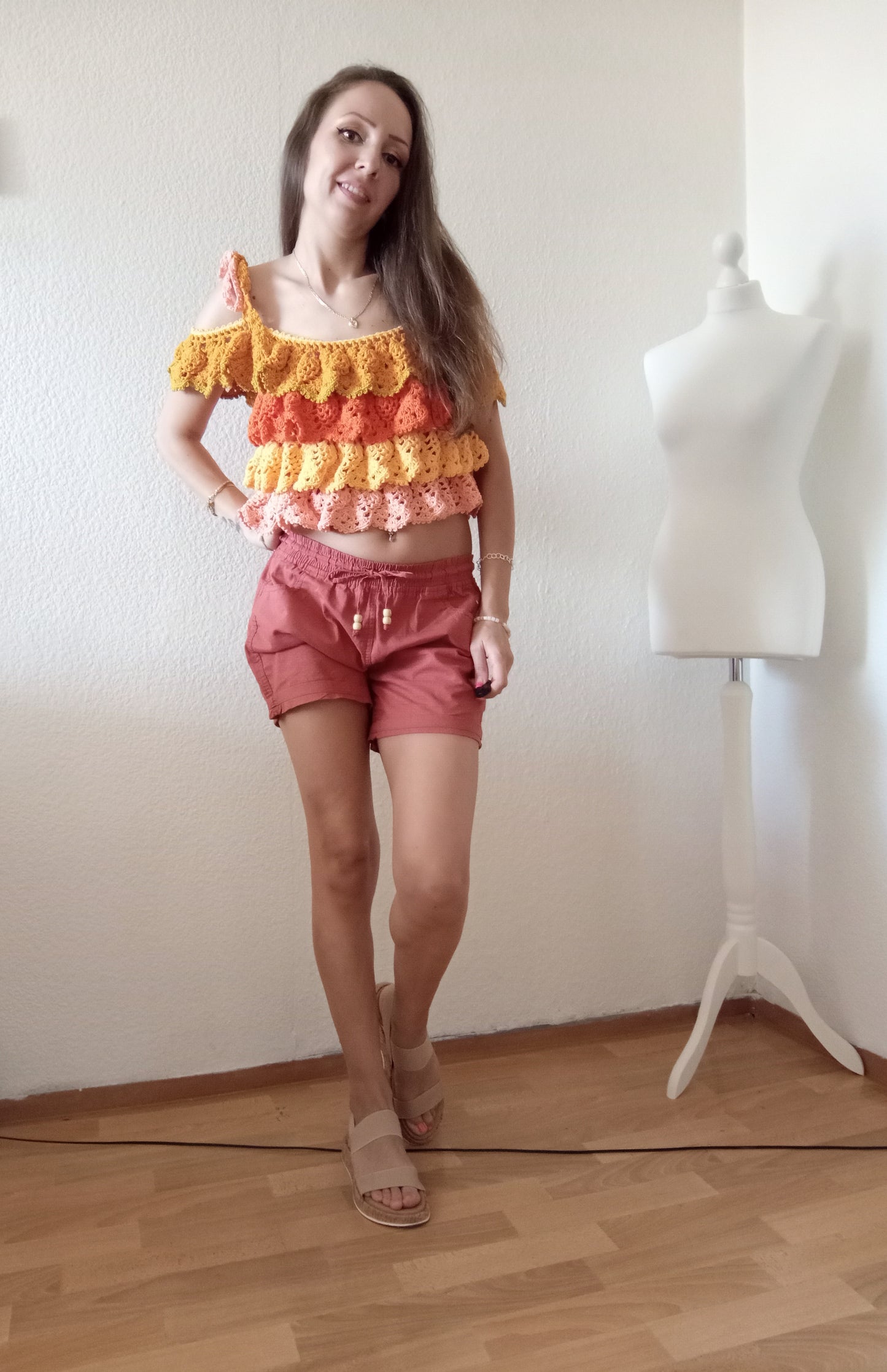 Bluză Croșetată Versatilă Handmade - Haine Artizanale Elly Roose