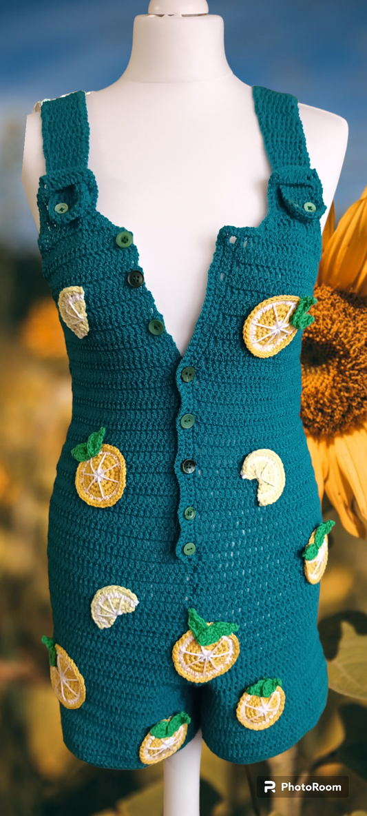 Salopetă Croșetată Handmade de Vară - Haine Artizanale Elly Roose
