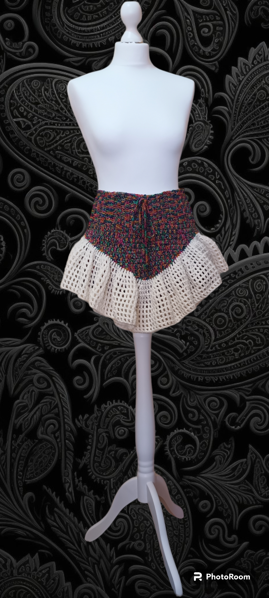 Fustă-Pantalon Croșetată Handmade de Vară - Haine Artizanale Elly Roose