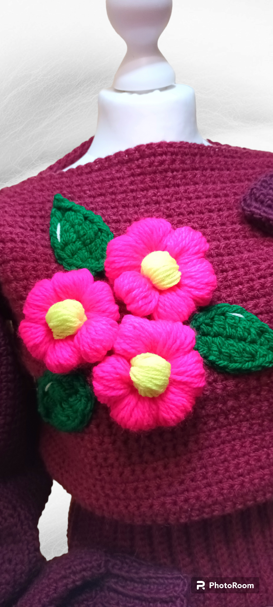 Pulover Croșetat Handmade de Iarnă - Haine Artizanale Elly Roose