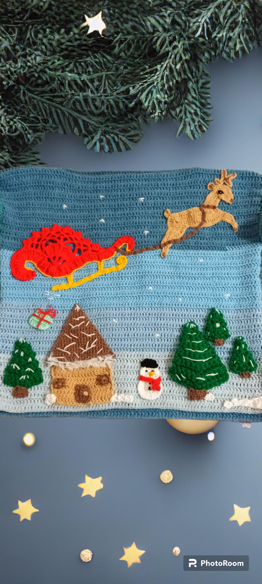 Pulover de Crăciun Croșetat Handmade - Haine Artizanale Elly Roose