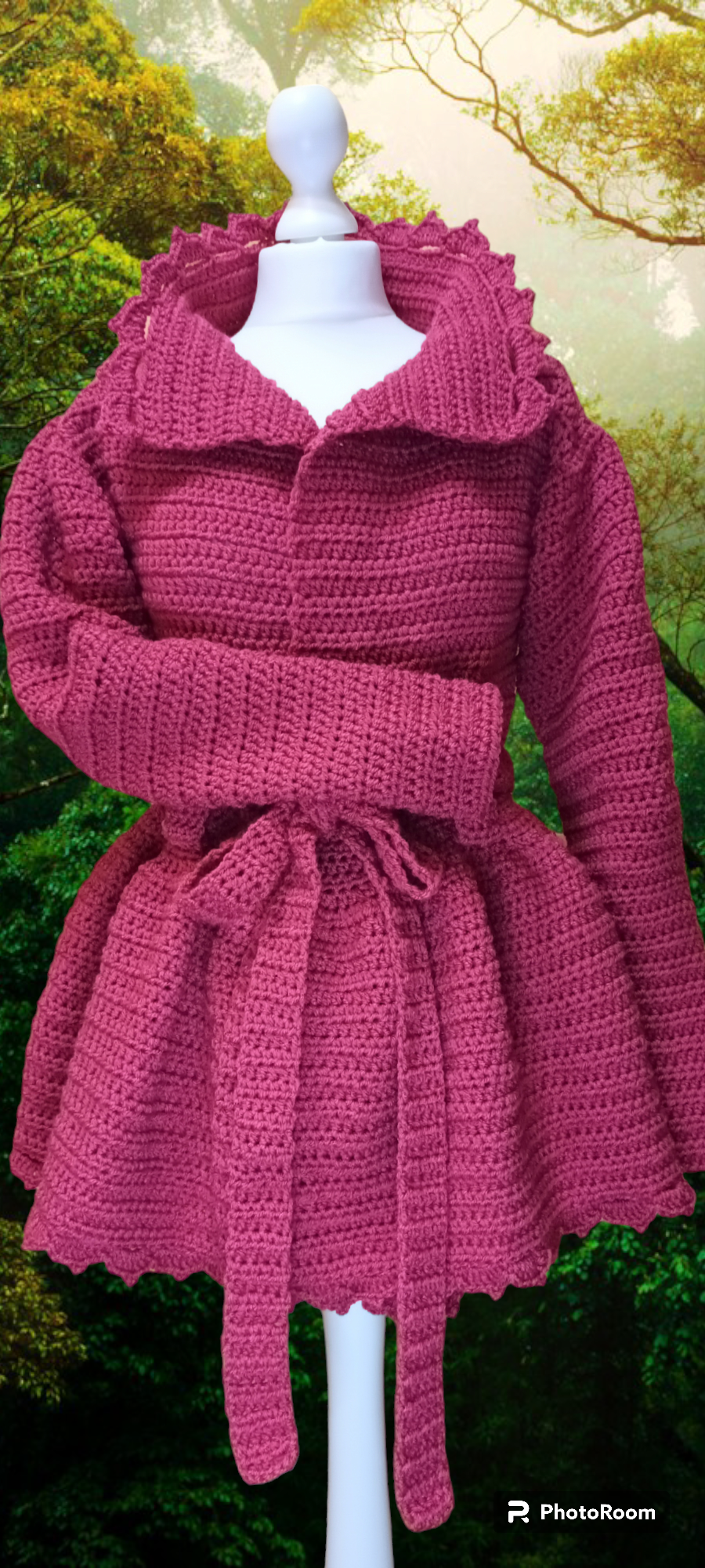 Jachetă Croșetată Handmade de Iarnă - Haine Artizanale Elly Roose