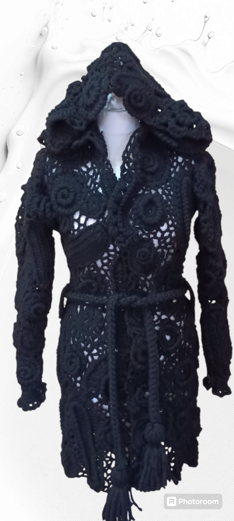 Palton Croșetat Handmade de Iarnă - Haine Artizanale Elly Roose