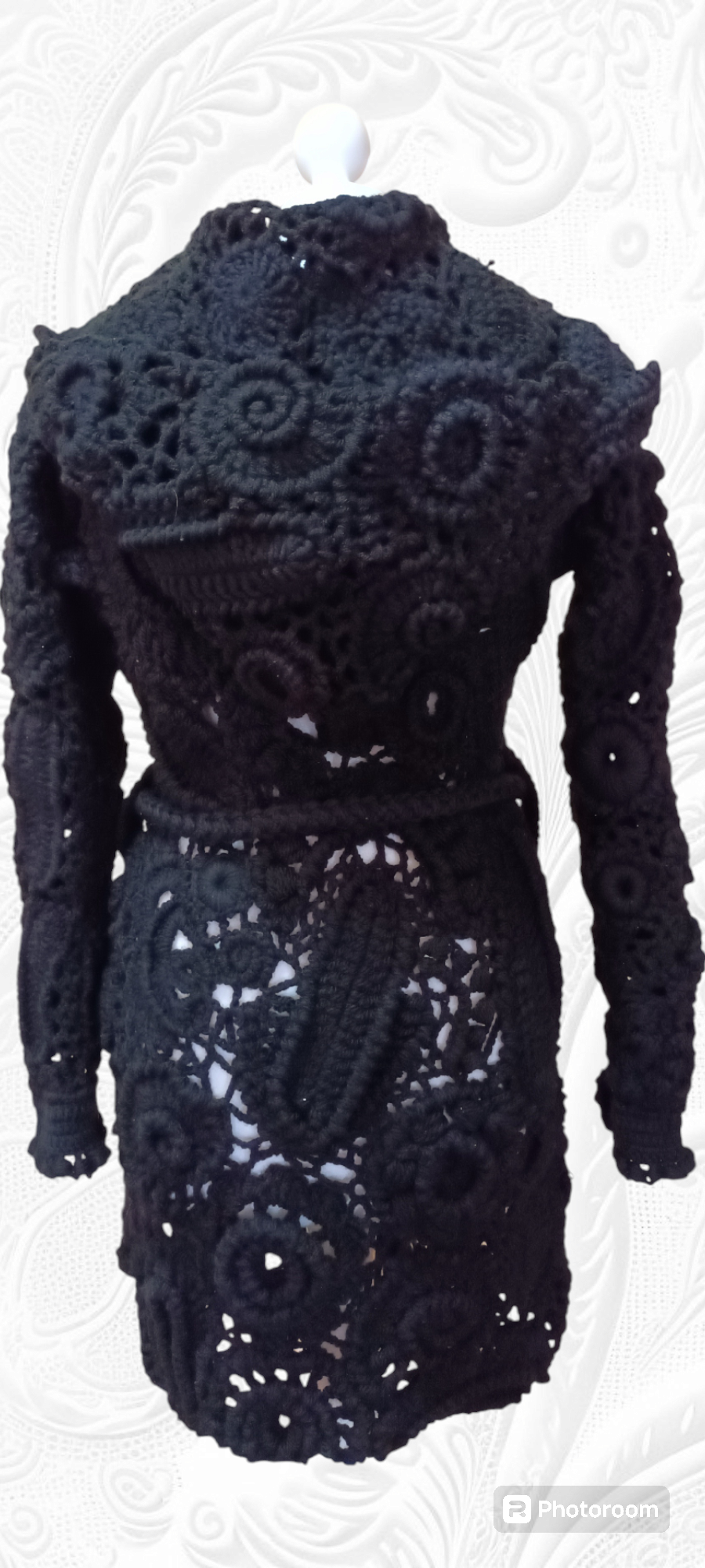 Palton Croșetat Handmade de Iarnă - Haine Artizanale Elly Roose