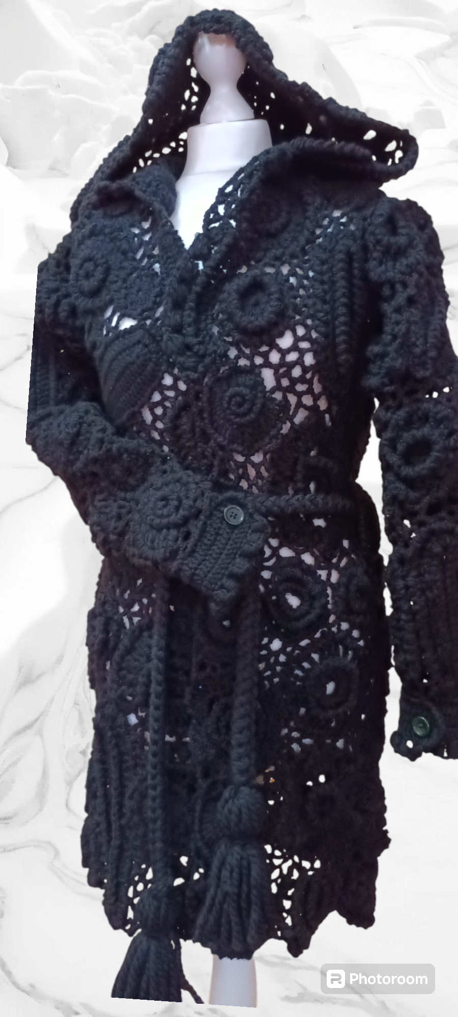 Palton Croșetat Handmade de Iarnă - Haine Artizanale Elly Roose