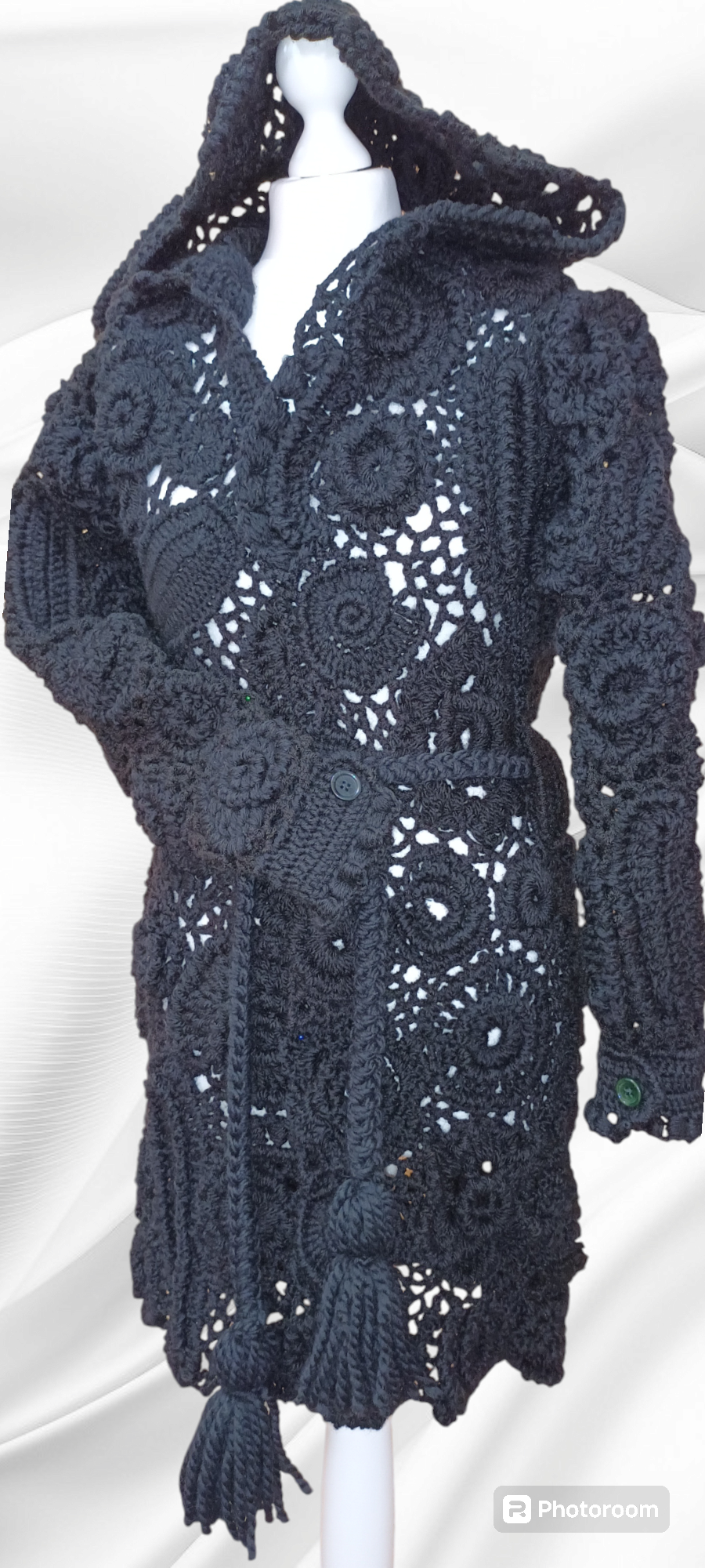 Palton Croșetat Handmade de Iarnă - Haine Artizanale Elly Roose