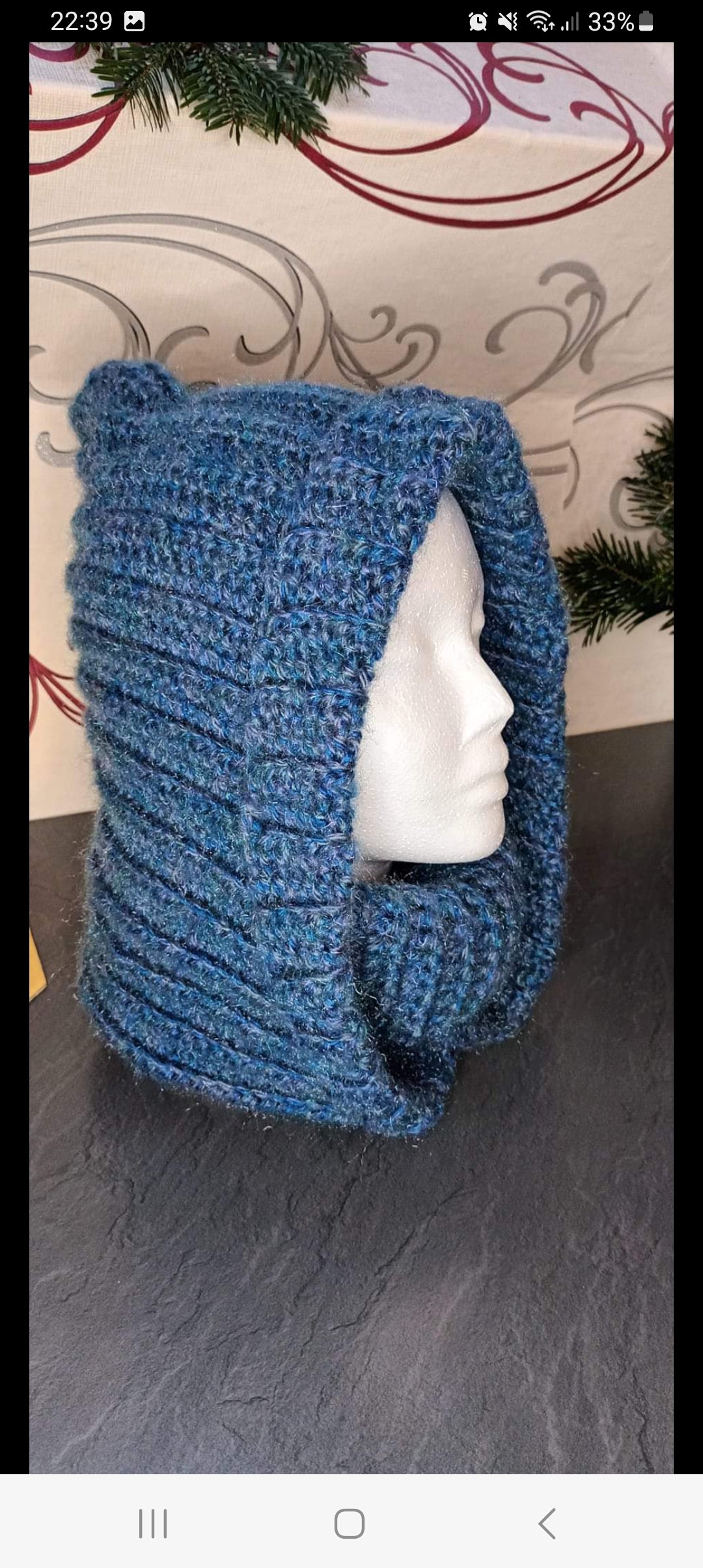 Glugă Croșetată Handmade de Iarnă - Accesorii Artizanale Elly Roose