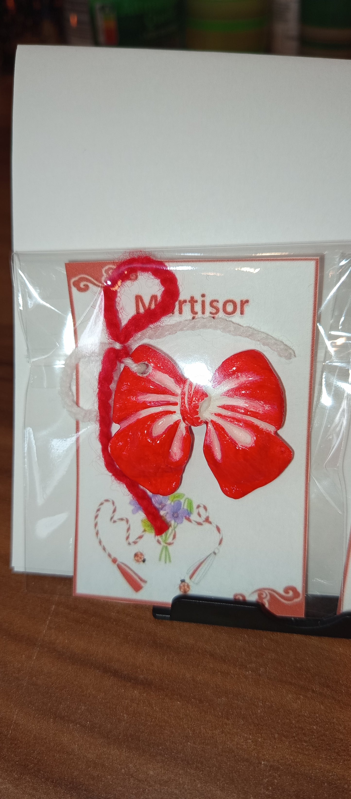 Martisor funda rosie