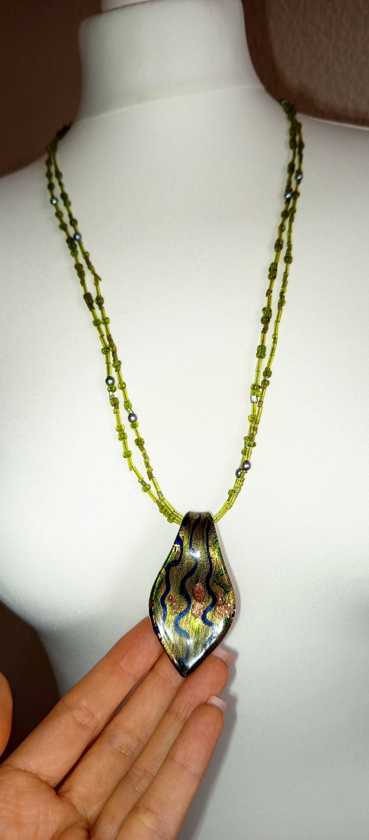 Glass necklace