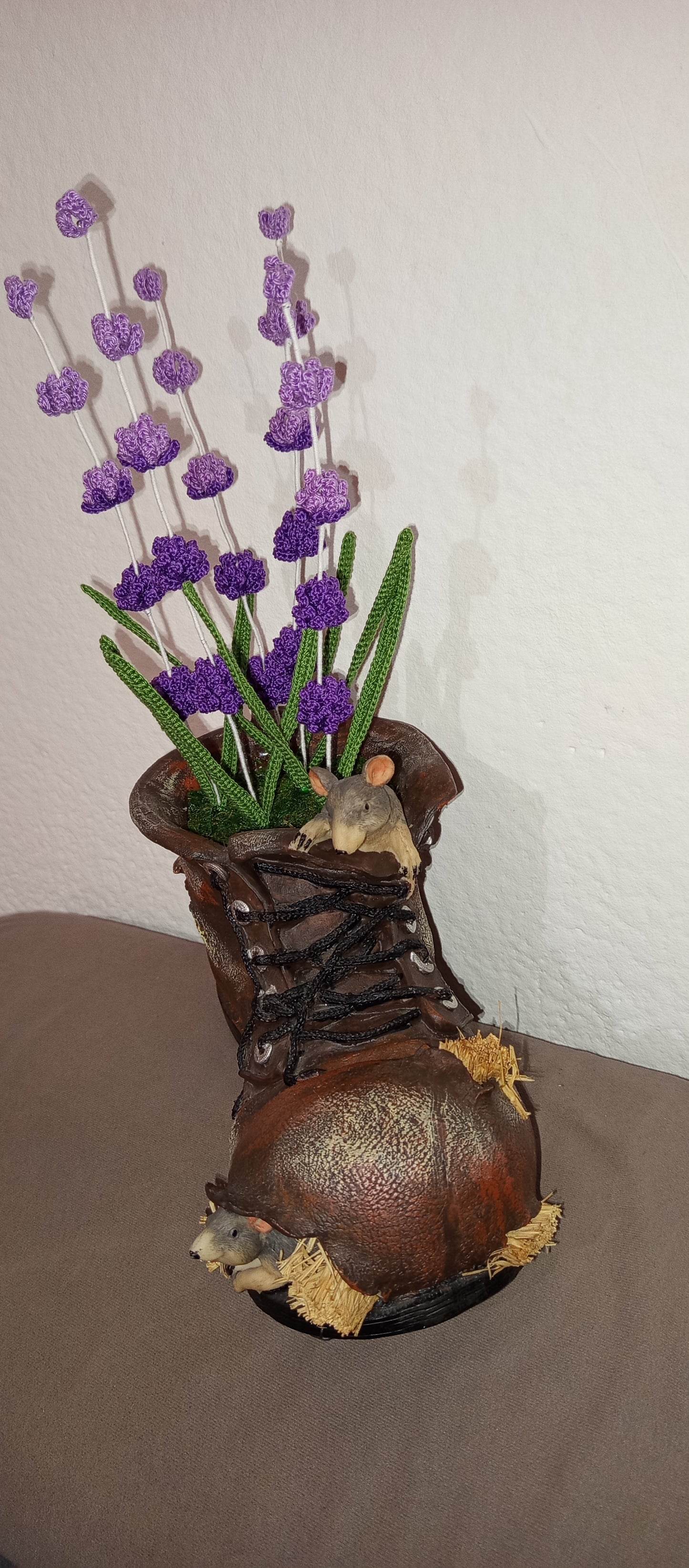 Gheata cu șoricei si lavanda crosetata