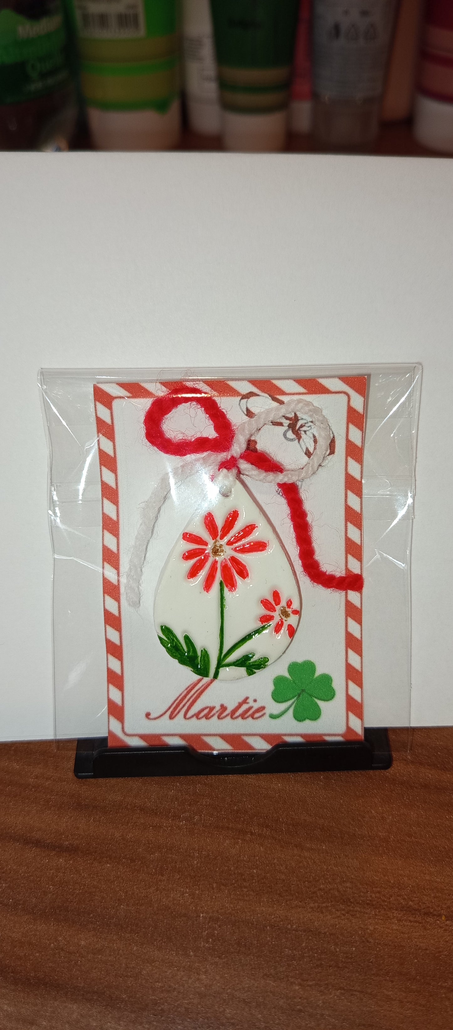 Martisor flori pictate