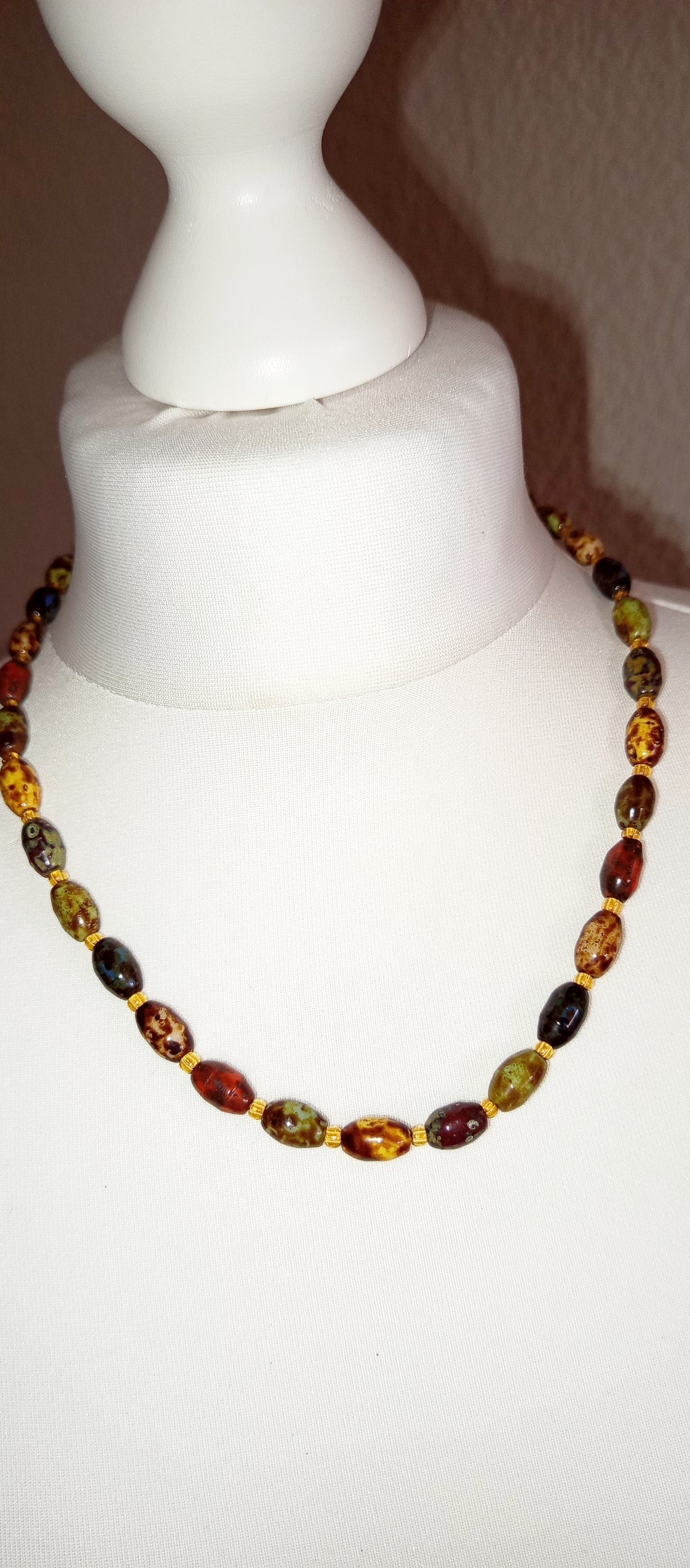 Glass necklace