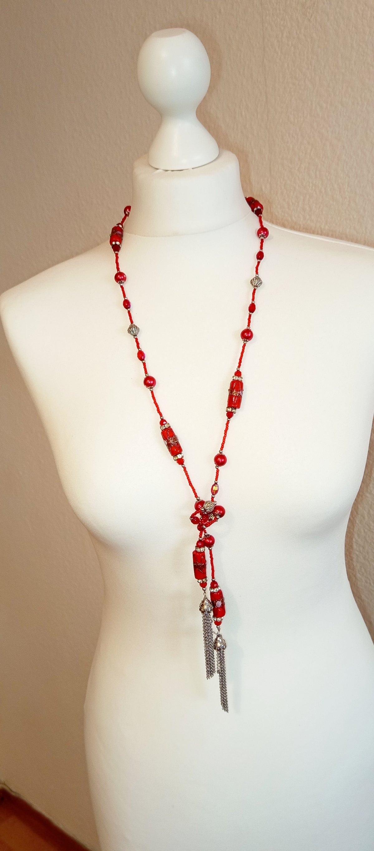 Glass necklace
