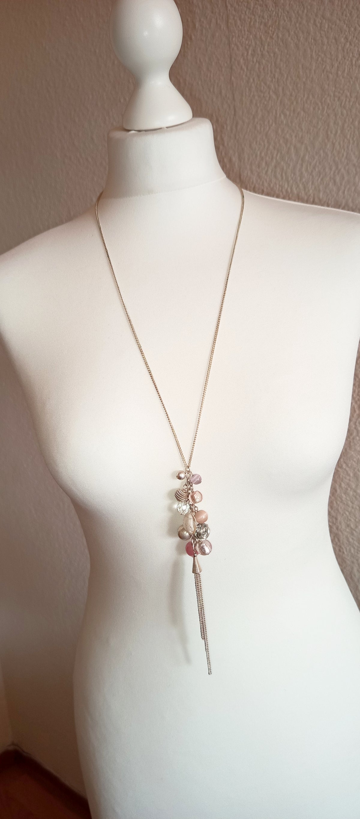 Glass necklace